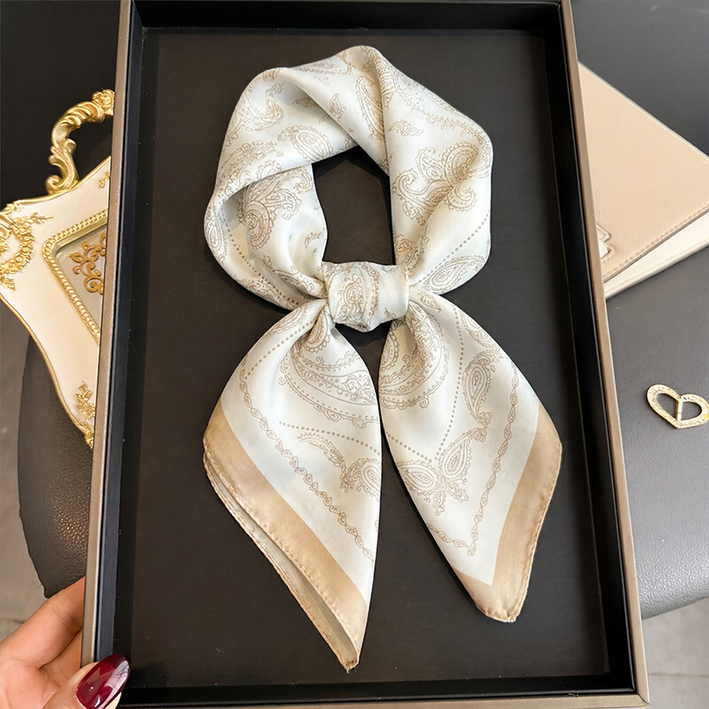 Scarf Silk Neck - Foulard carré vintage beige à imprimé