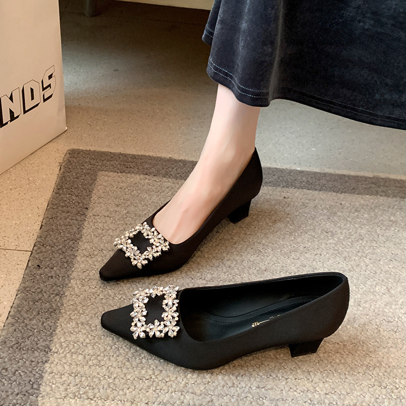 Escarpins noirs en satin à bou - Women Formal Wear Heels avis et prix